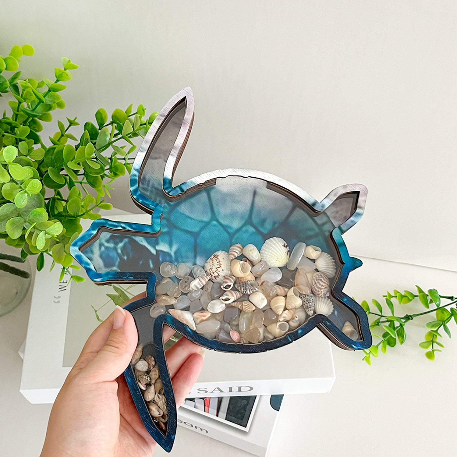 Wooden Display Case with Acrylic Window, Shadow Box for Seashells, Agates, Beach Glass, Sea Turtle, Maple (Blue & Green))