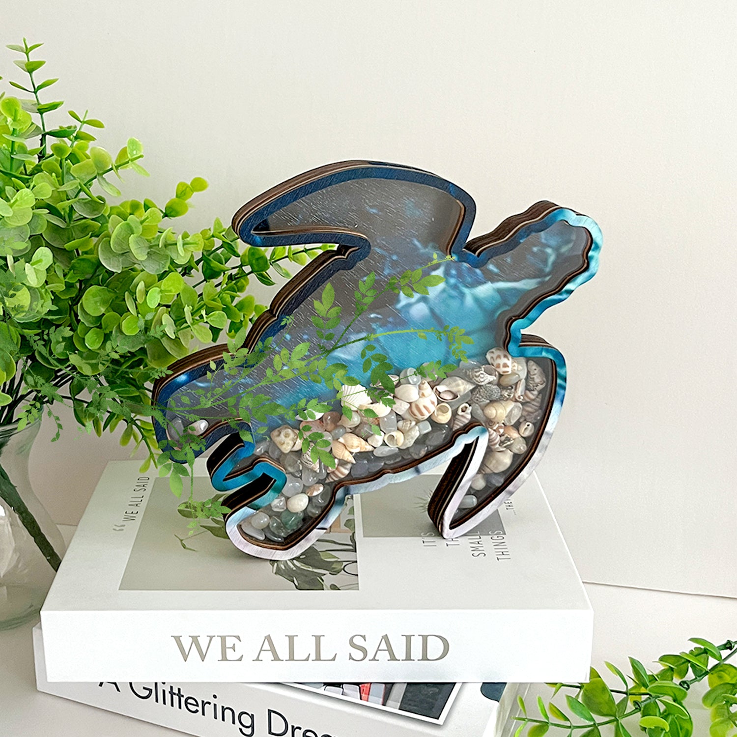Wooden Display Case with Acrylic Window, Shadow Box for Seashells, Agates, Beach Glass, Sea Turtle, Maple (Blue & Green))